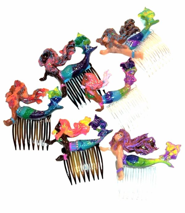 A bunch of hair combs that are all different colors